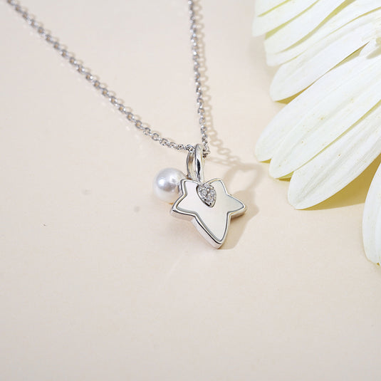 Translation missing: en.Leaf Pendant