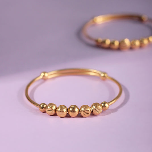 Translation missing: en.Golden Bangle